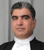 Khosro Alikordi
