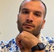 Araz Ebrahim Nezhad